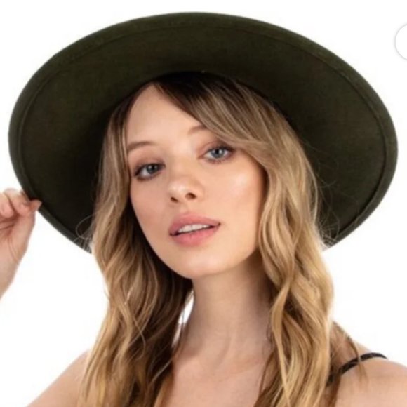 ✨NWOT Olive Green Fedora Hat Wool with Black Ribbon  display picture 3